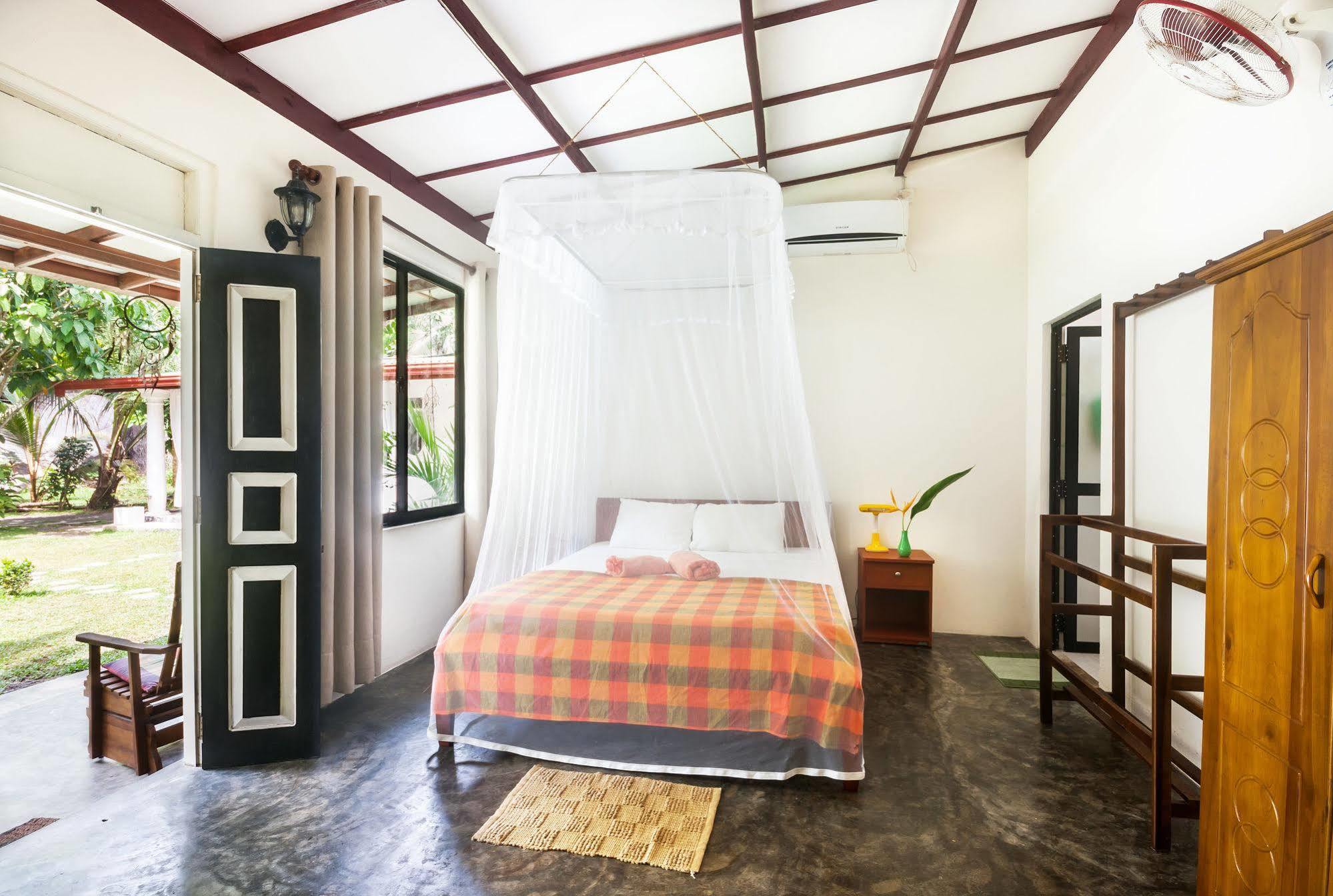 Nature Villa (Adults Only) Унаватуна Экстерьер фото